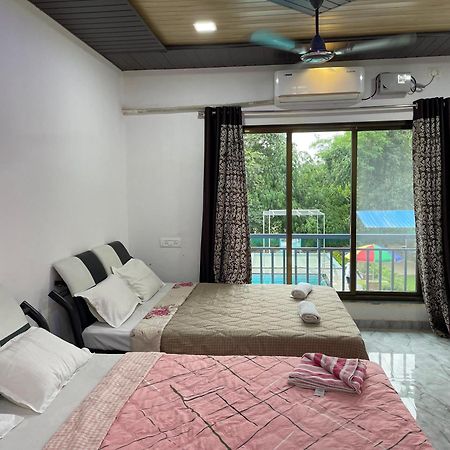Riverland Farm And Resort Karjat Exteriör bild