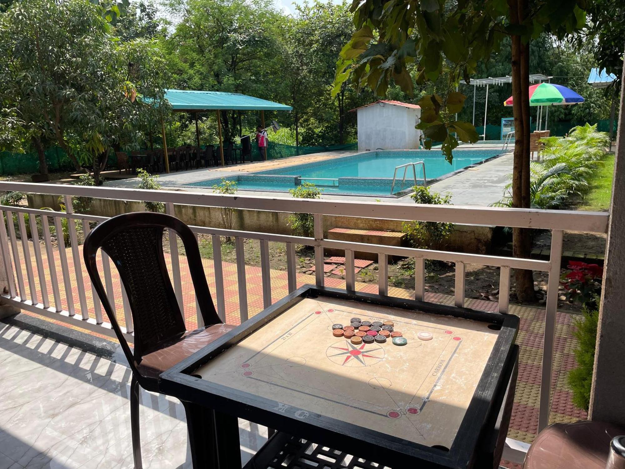Riverland Farm And Resort Karjat Exteriör bild
