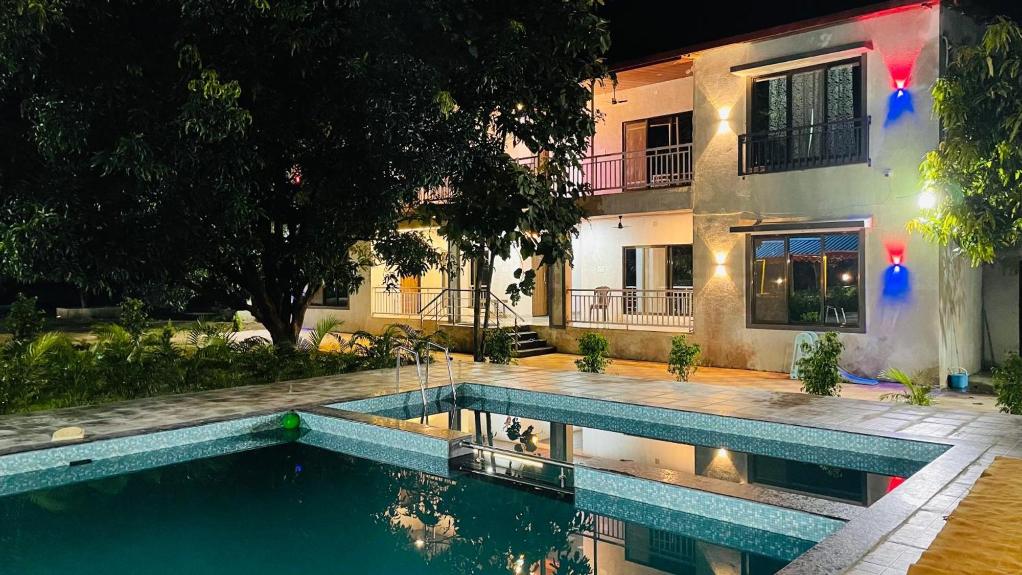 Riverland Farm And Resort Karjat Exteriör bild