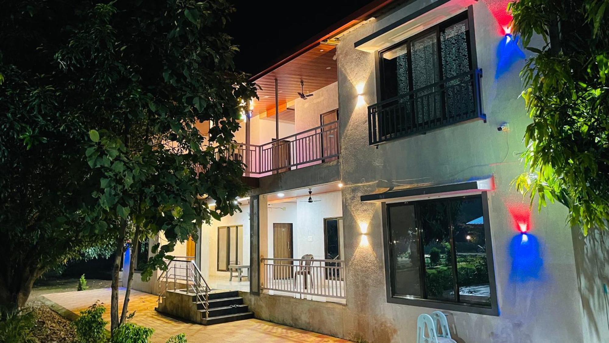 Riverland Farm And Resort Karjat Exteriör bild