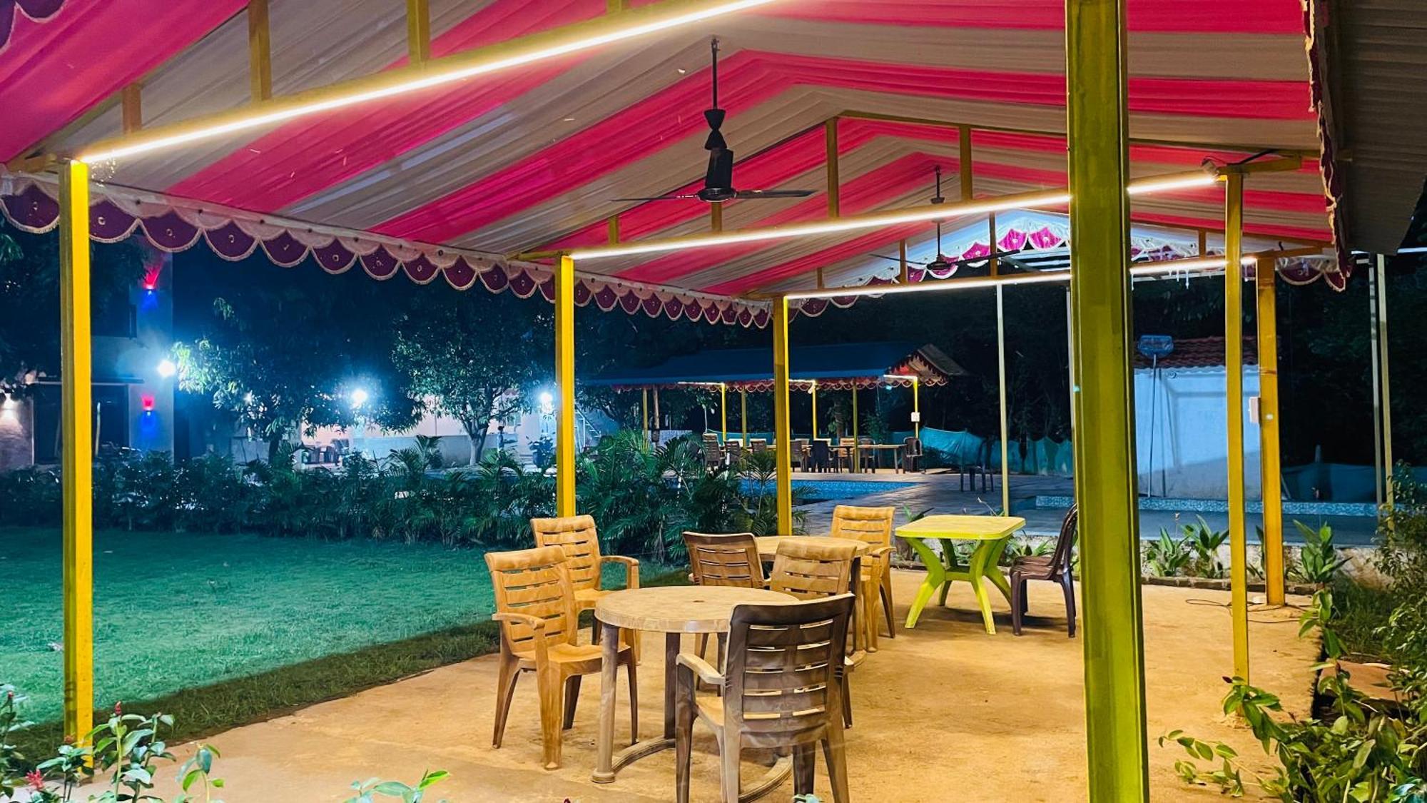 Riverland Farm And Resort Karjat Exteriör bild